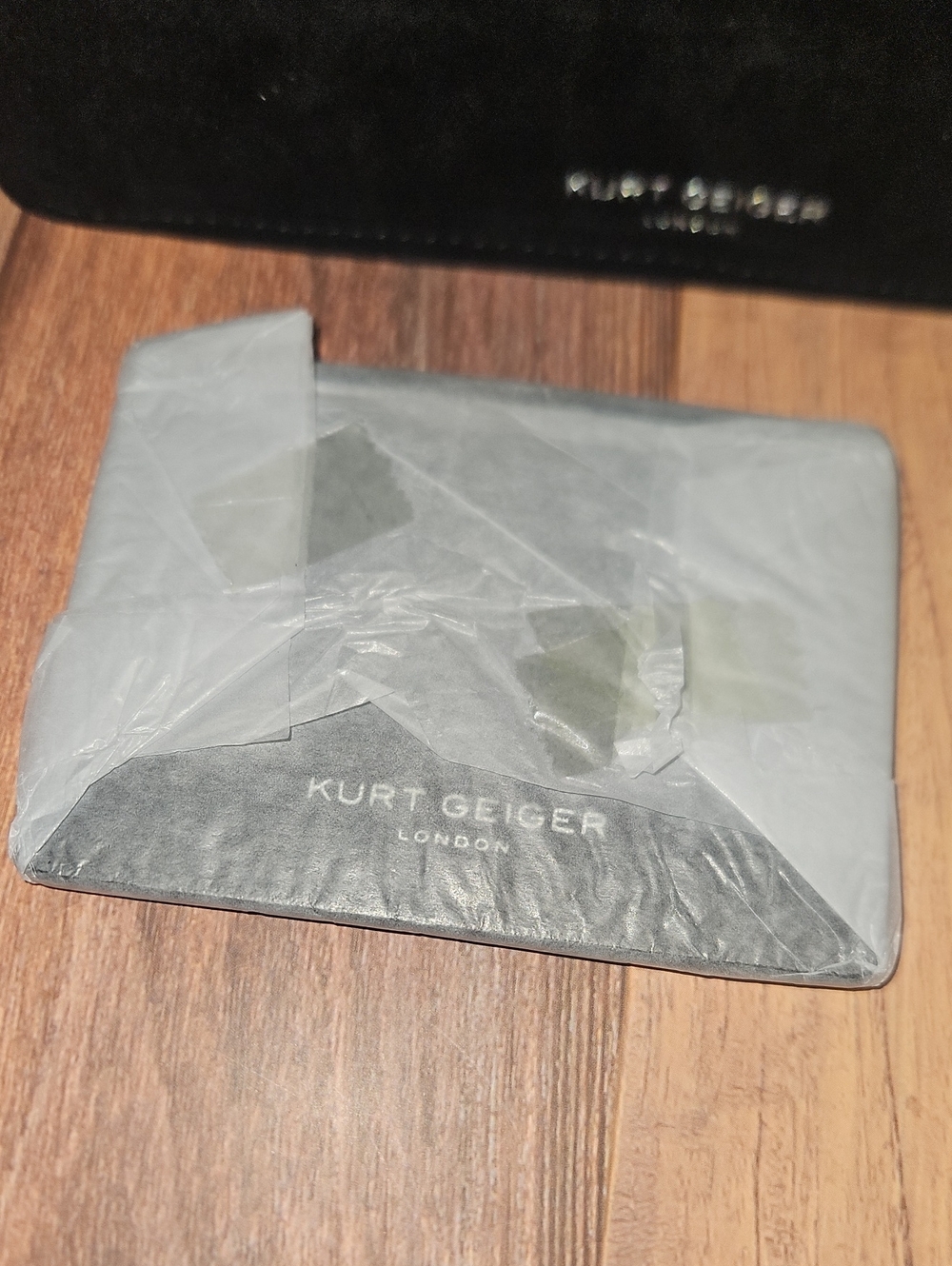Kurt Geiger NWT Shoreditch Black Suede Crossbody Bag and Mirror - Picture 8 of 15